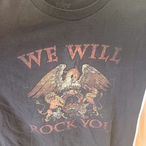 Queen we will rock you shirt Large Black